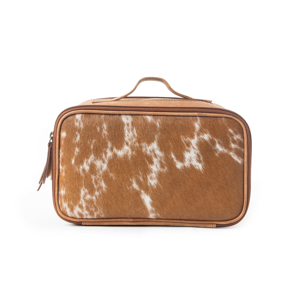 Martha High Trail Toiletries Bag In Brown - Myra USA