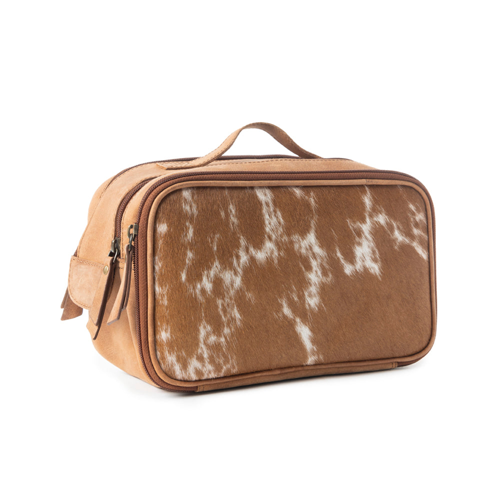 Martha High Trail Toiletries Bag In Brown - Myra USA