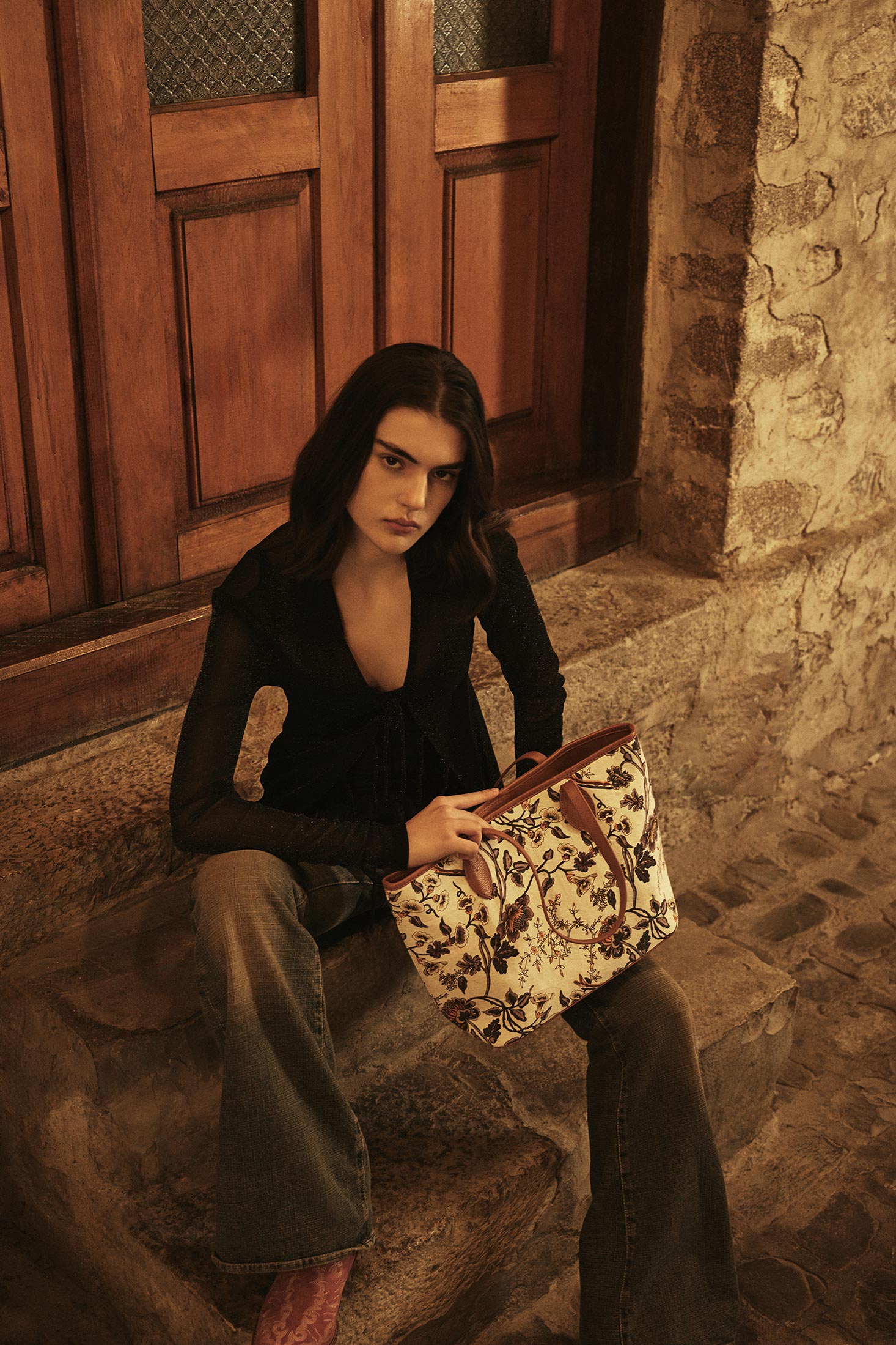 Follow Paradise Tote Bag In Black