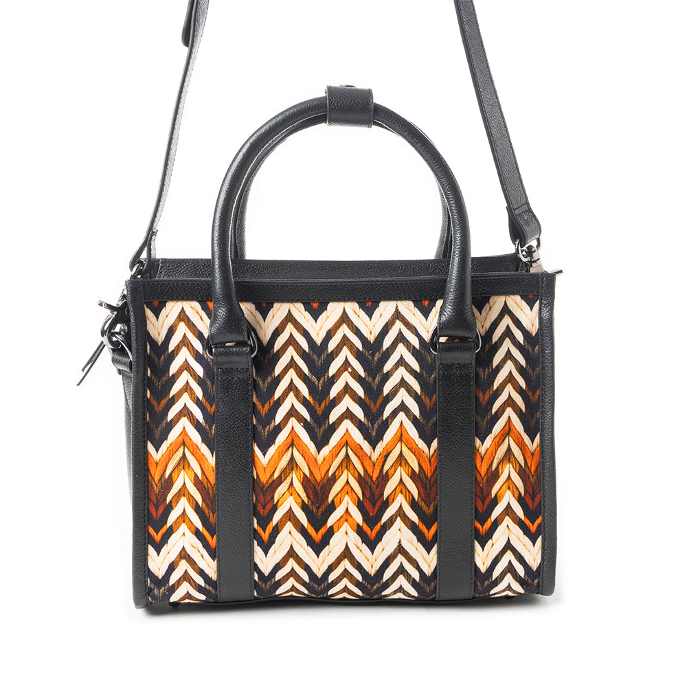 Nuevas Vistas Crossbody Bag In Black And Orange - Myra USA