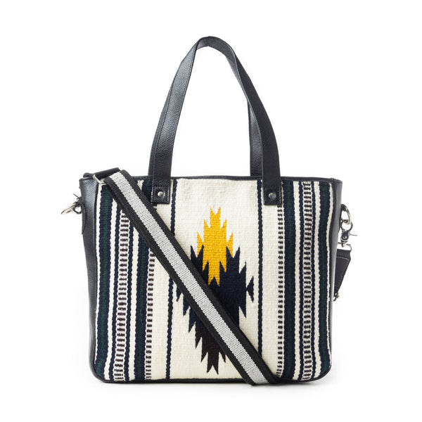Pueblo Visions Concealed Carry Bag In Black - Myra USA