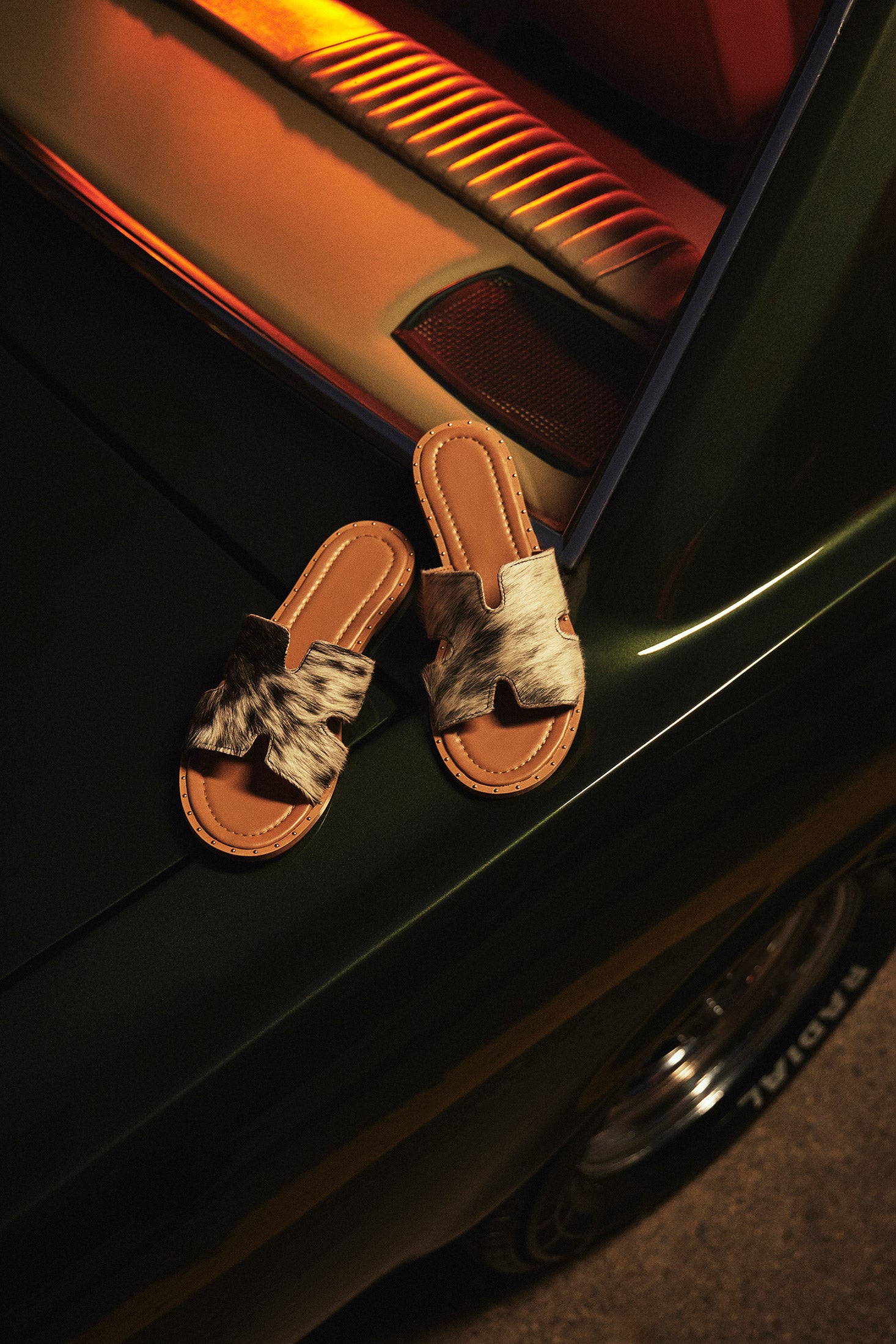 Daleena Anne Sandals In Black and White - Myra USA