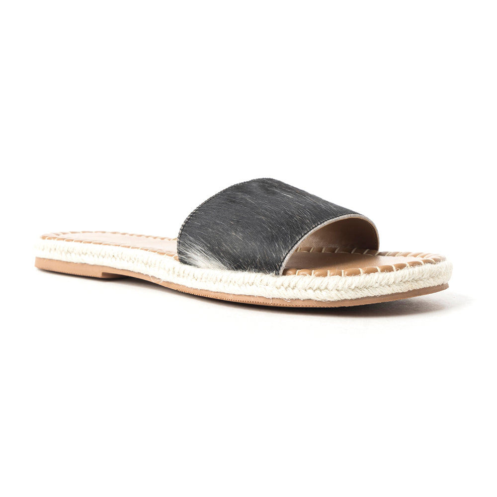 Running Pony Sandals In Black & White Hairon - Myra USA