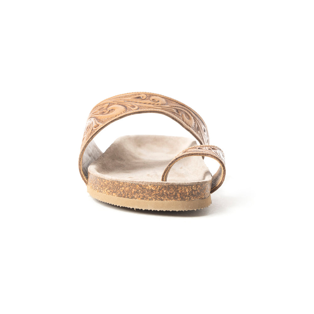Eastward Winds Sandals In Beige - Myra USA