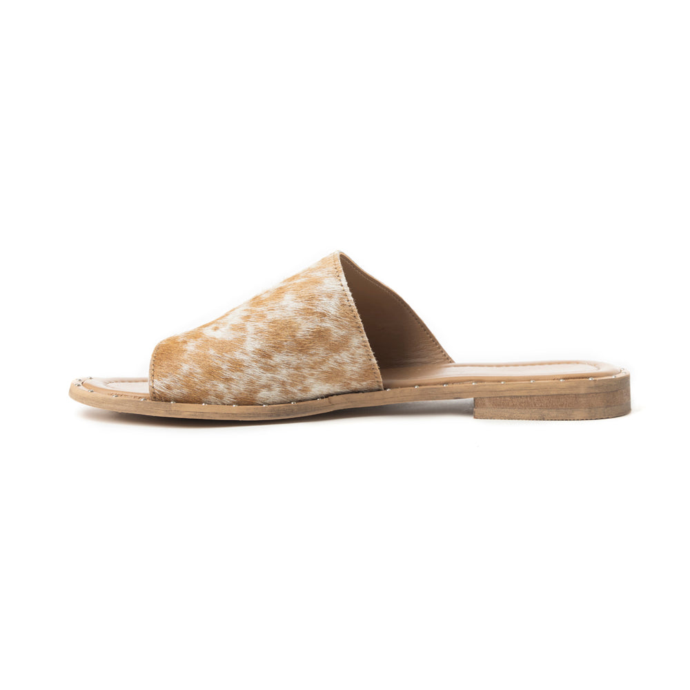 Kimmee Trail Sandal In Brown - Myra USA