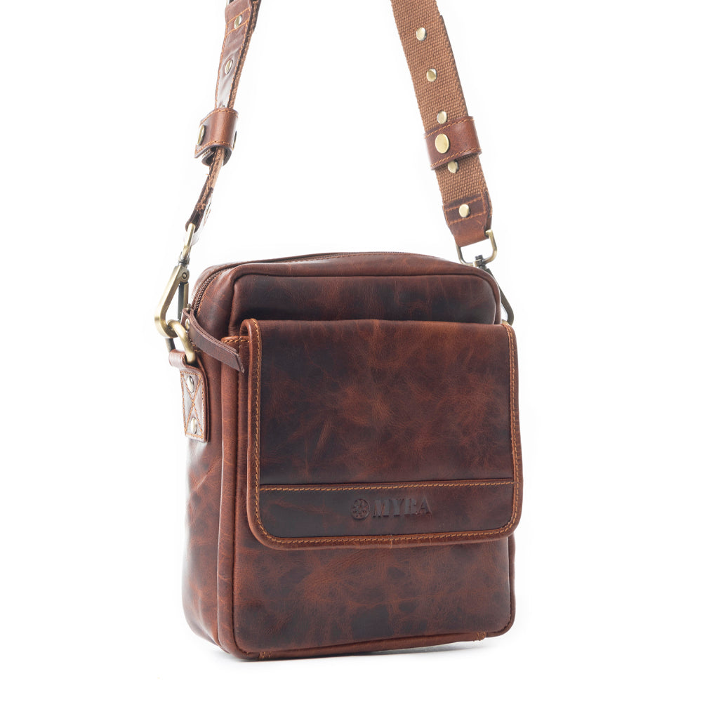 Desmona Peak Crossbody Bag