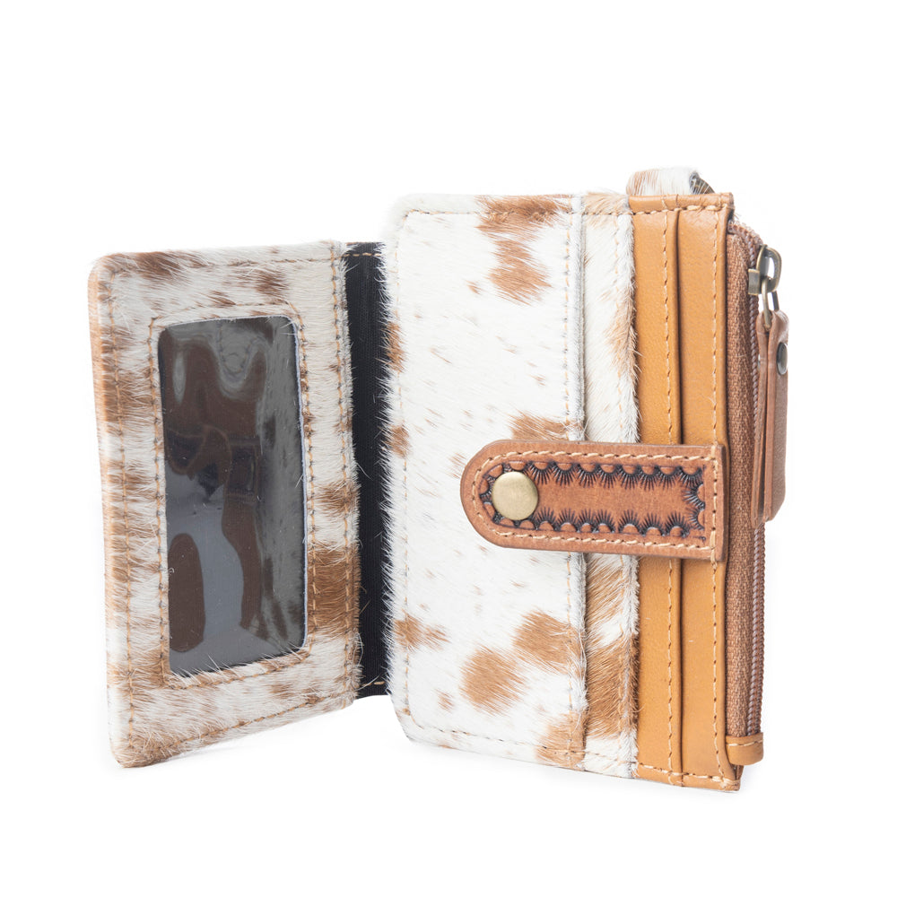 Wildflowers of the Prairie Credit Card Holder In Brown - Myra USA