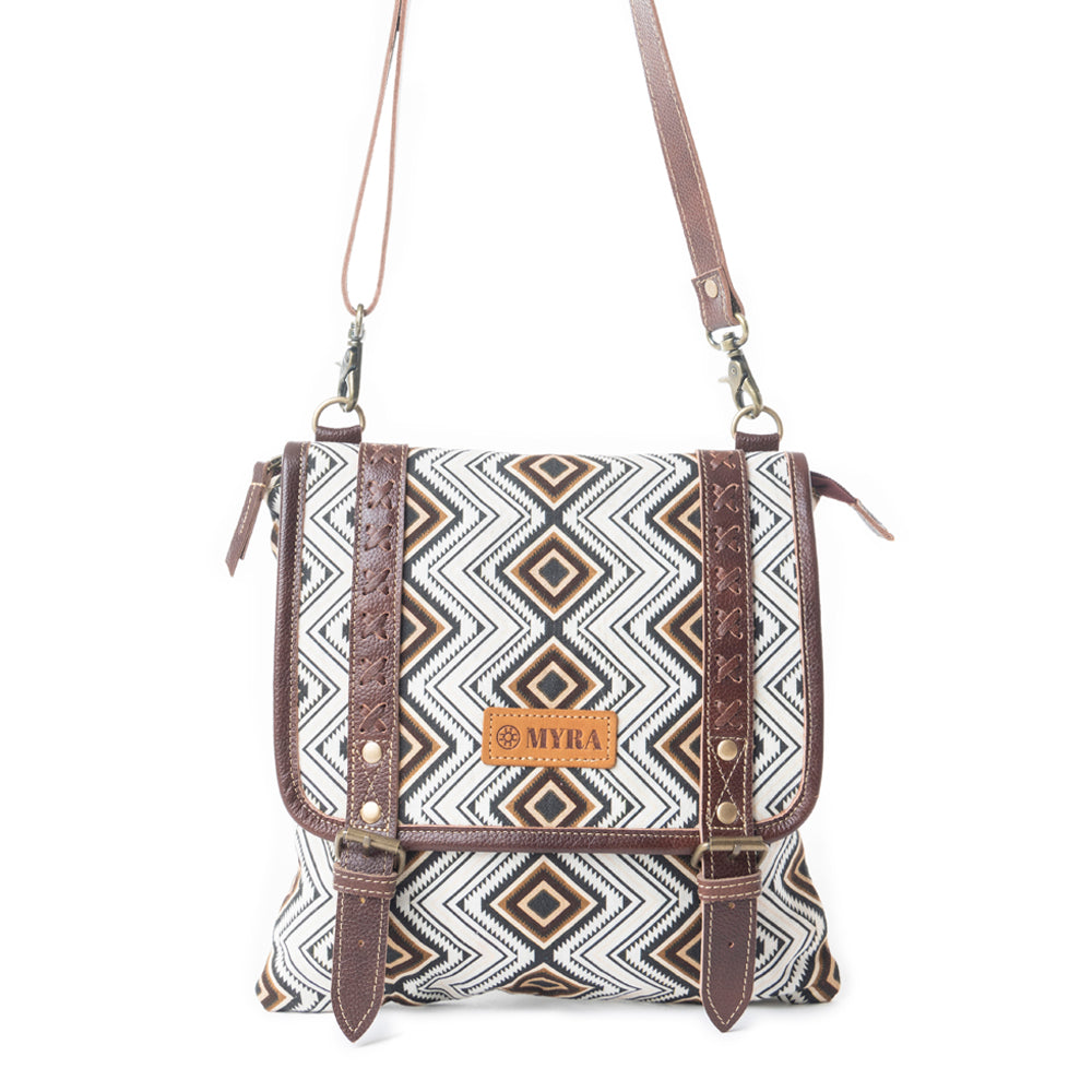 Canyon Star Concealed Carry Bag In Black & White - Myra USA