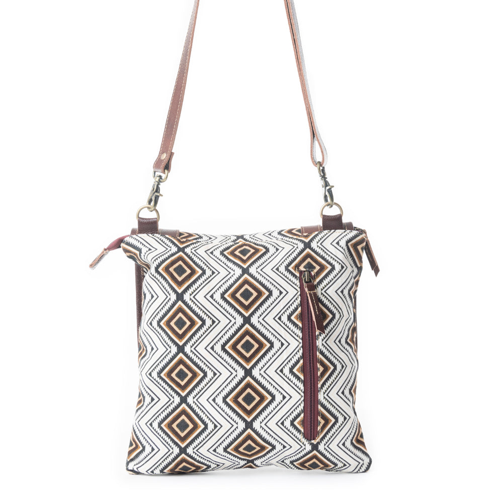 Canyon Star Concealed Carry Bag In Black & White