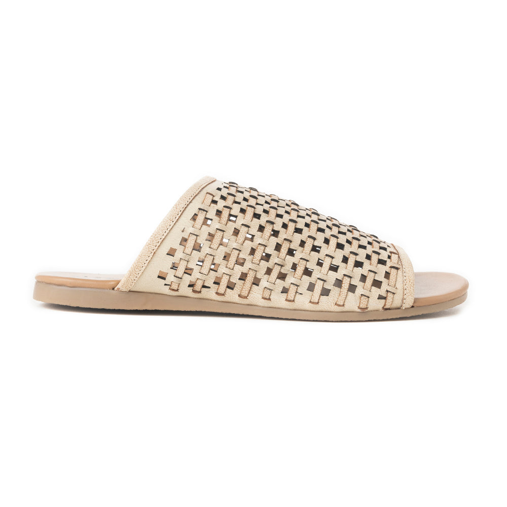 Dawnlace Desert Curve Sandals in Beige - Myra USA