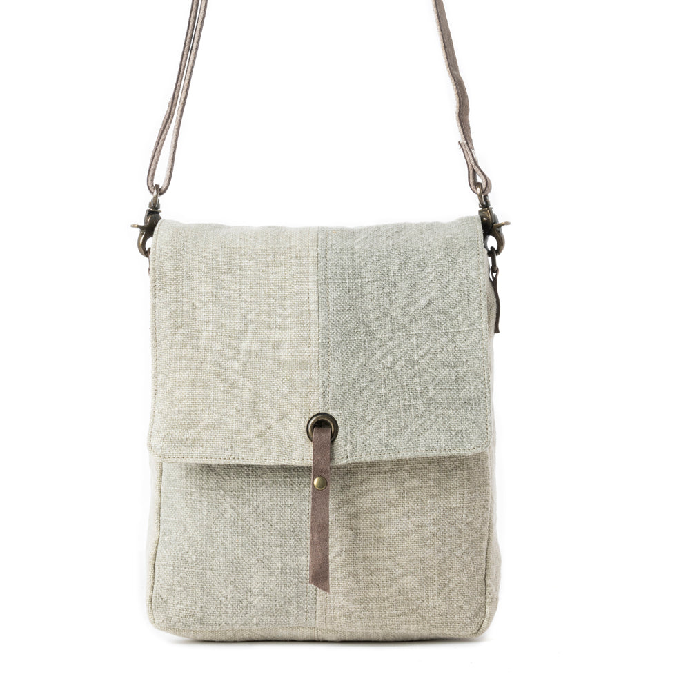 Prairie Winds Shoulder Bag in Ashwood Grey - Myra USA