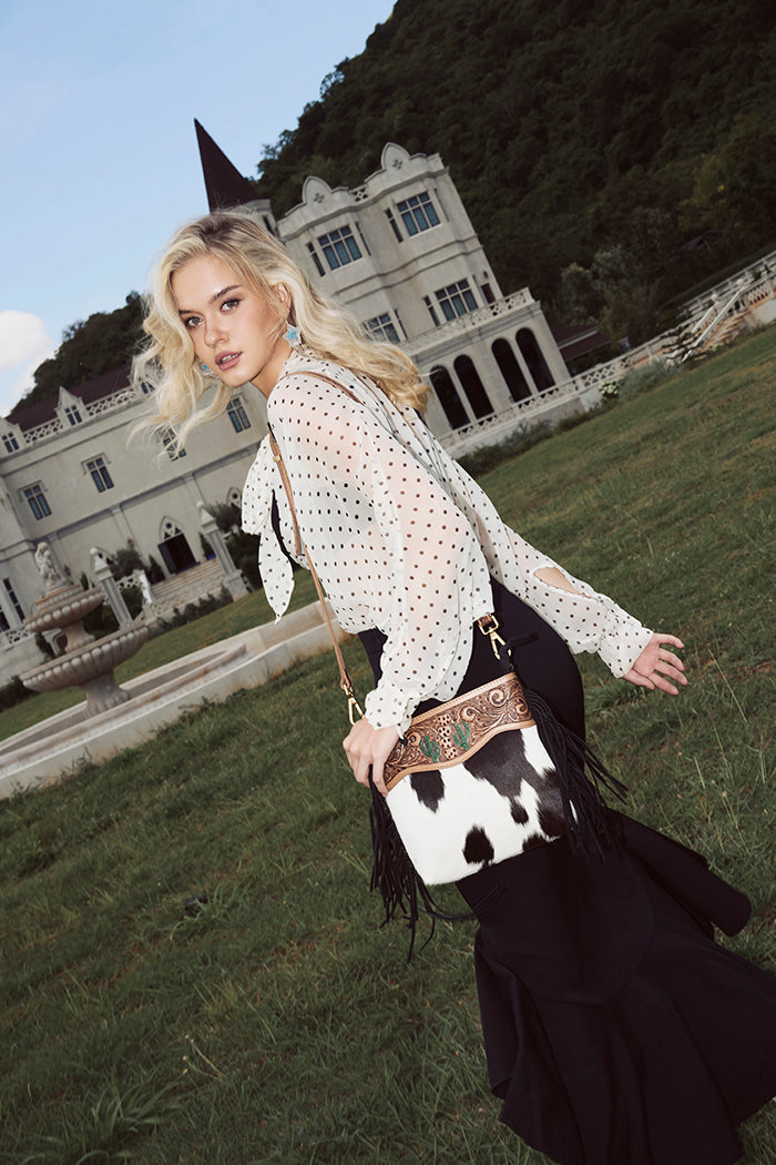 Sonora Charm Handtooled Bag in Black & White - Myra USA