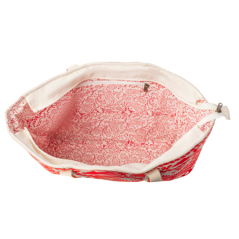 Myra Crimson Caravan Weekender Bag in Festival Red