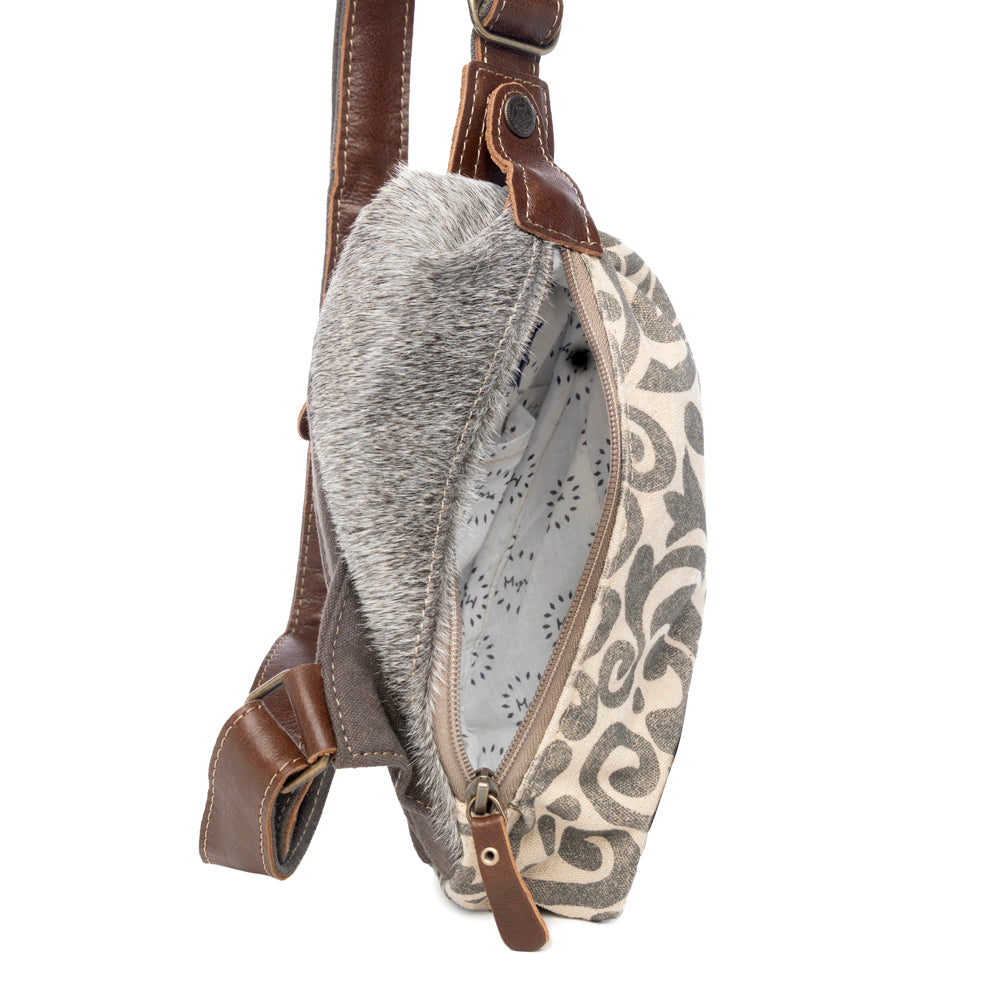 Top Zipper Fanny Pack - Myra USA
