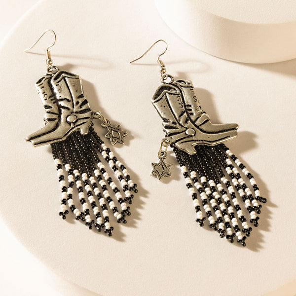 Cowgirl Cosmo Earrings in Rodeo Silver - Myra USA