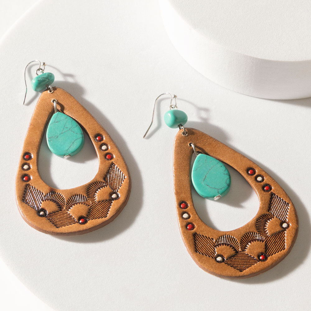 Horizon Howl Earrings in Canyon Clay - Myra USA