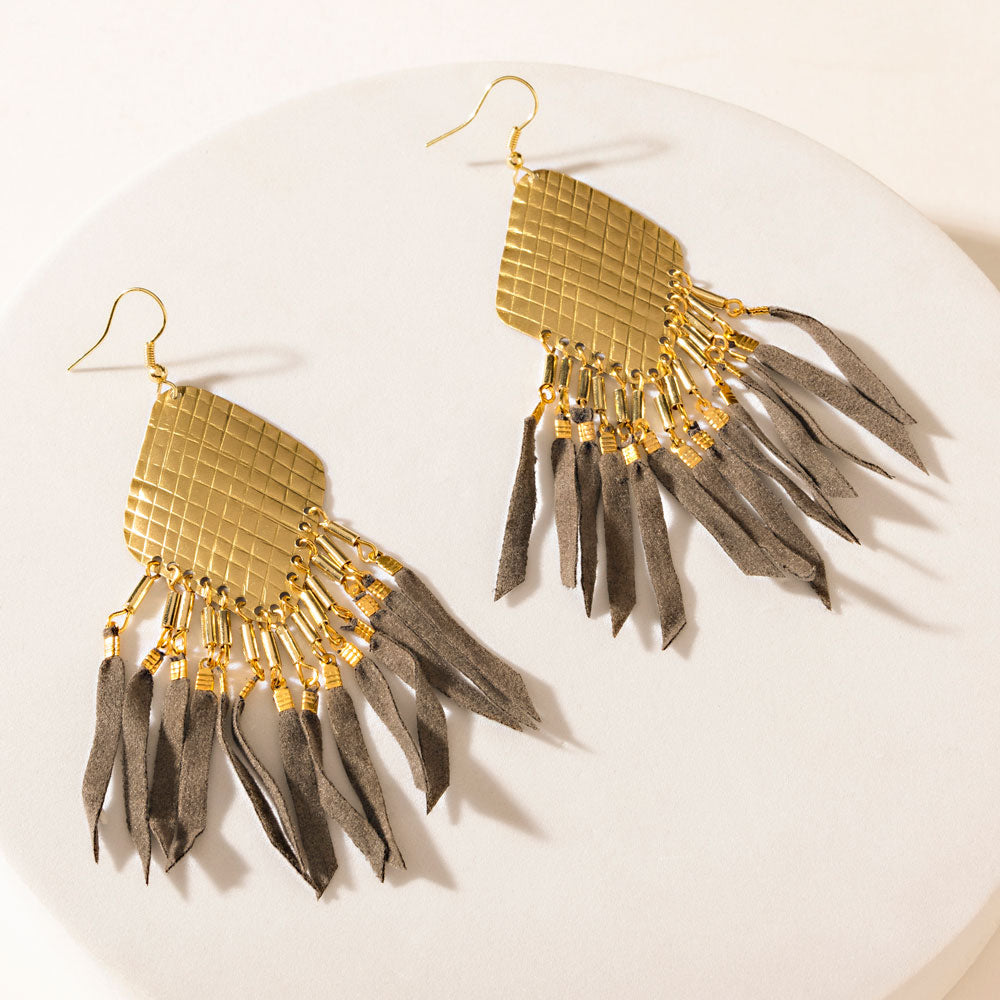 Prairie Siren Earrings in Sunhide Gold - Myra USA