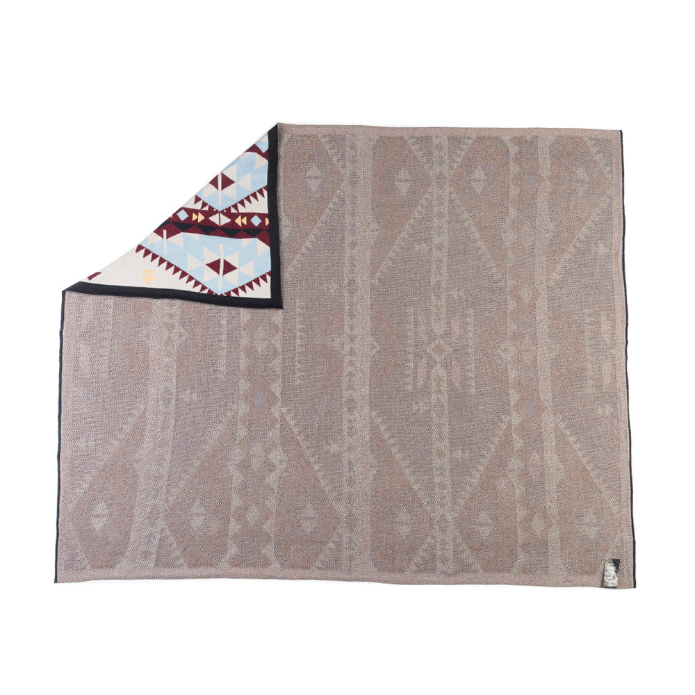 Myra Santa Fe Sky Trails Cotton Throw in Cloud Blue - Myra USA