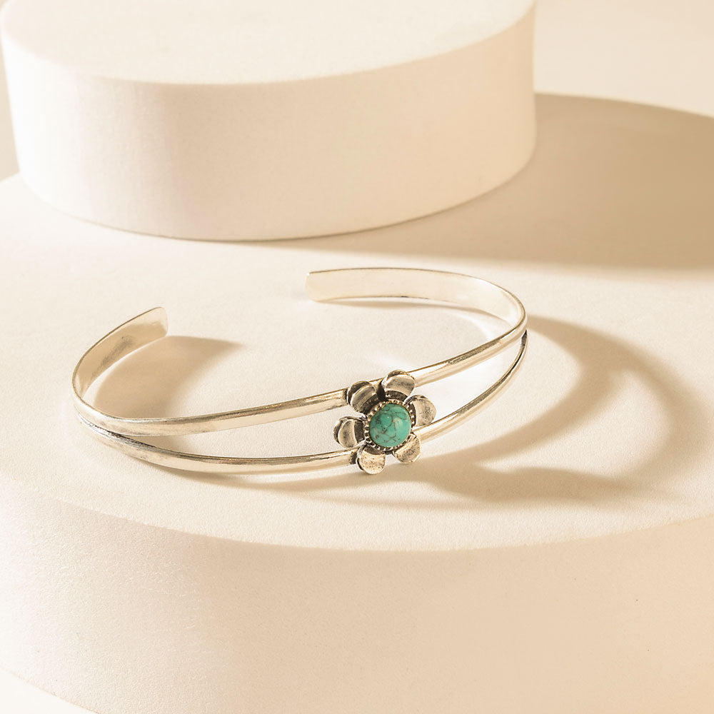 Bloomtrail Cuff in Morning Silver - Myra USA