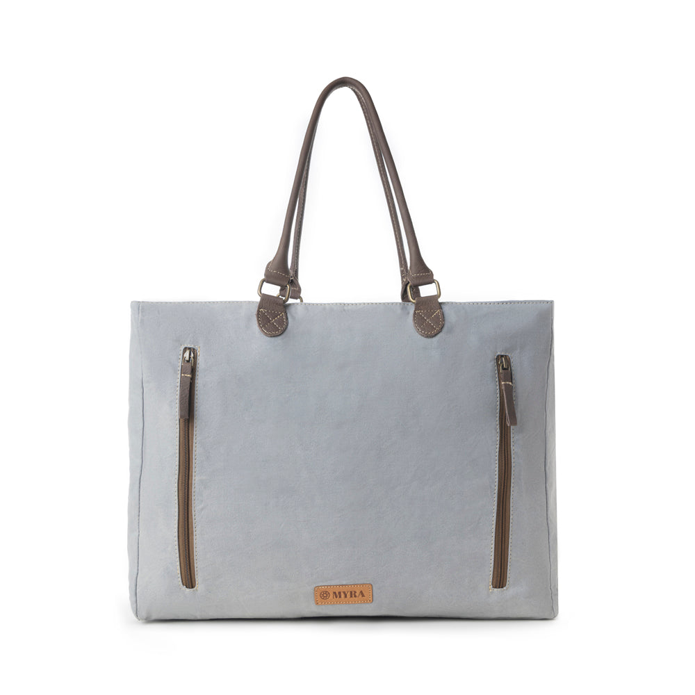 Myra Paisley Plains Weekender Bag in Cowboy Blue - Myra USA