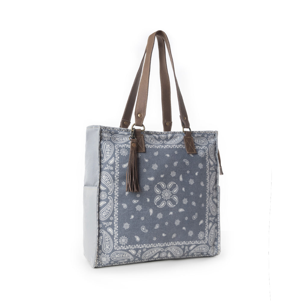 Myra Paisley Plains Concealed Carrybag in Faded Denim - Myra USA