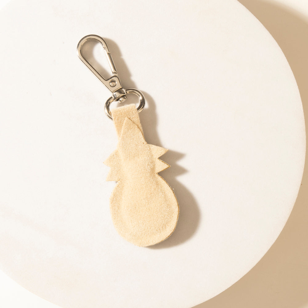 Myra Moonlit Agave Keychain in Ice Crystal - Myra USA