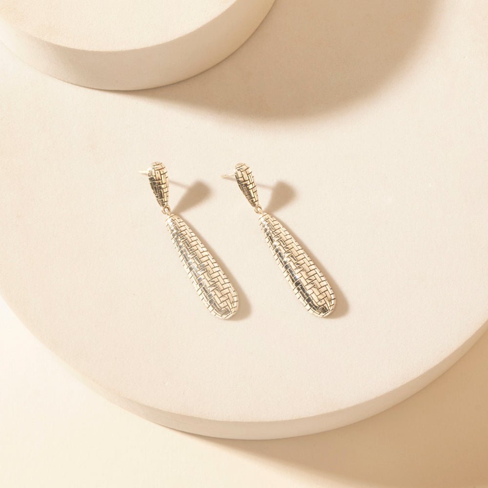 Myra Lariat Mesh Sterling Silver Earrings in Dusty Chrome - Myra USA