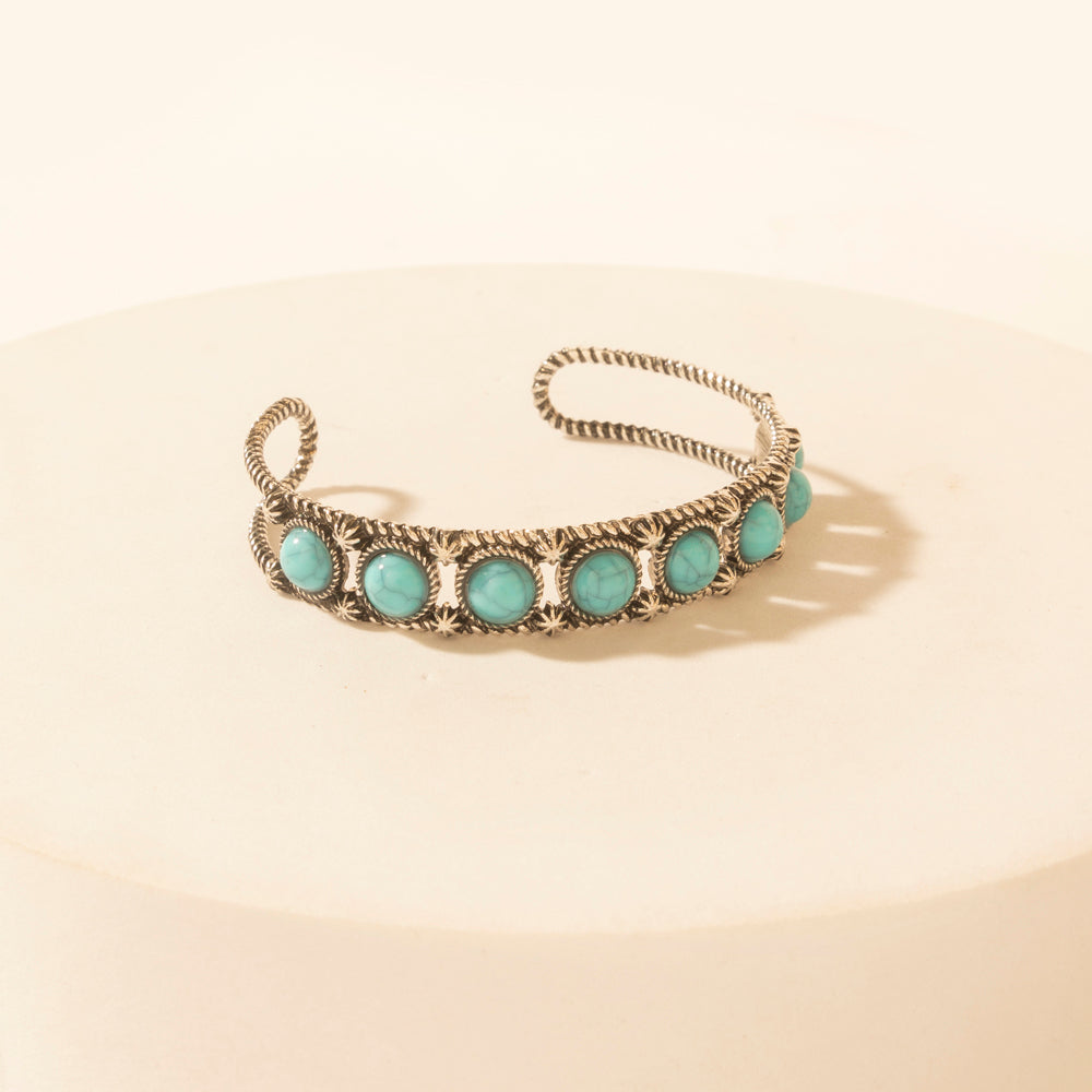 Myra Ranch Radiance Cuff in Turquoise Skies - Myra USA