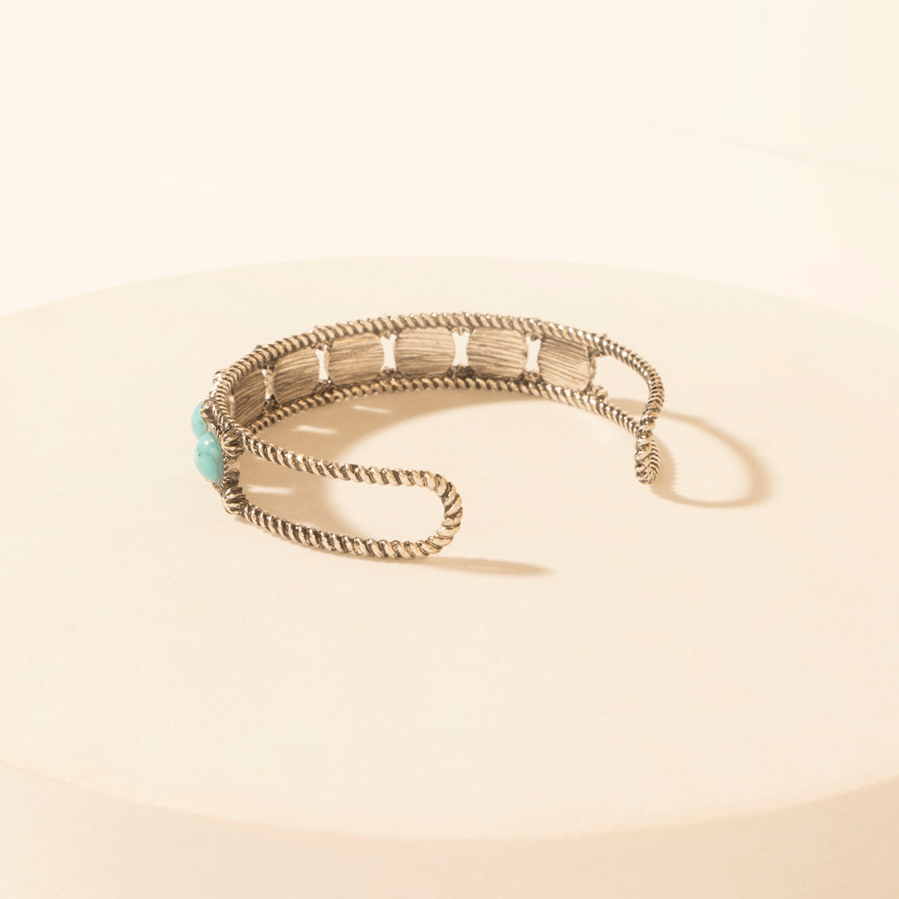 Myra Ranch Radiance Cuff in Turquoise Skies - Myra USA