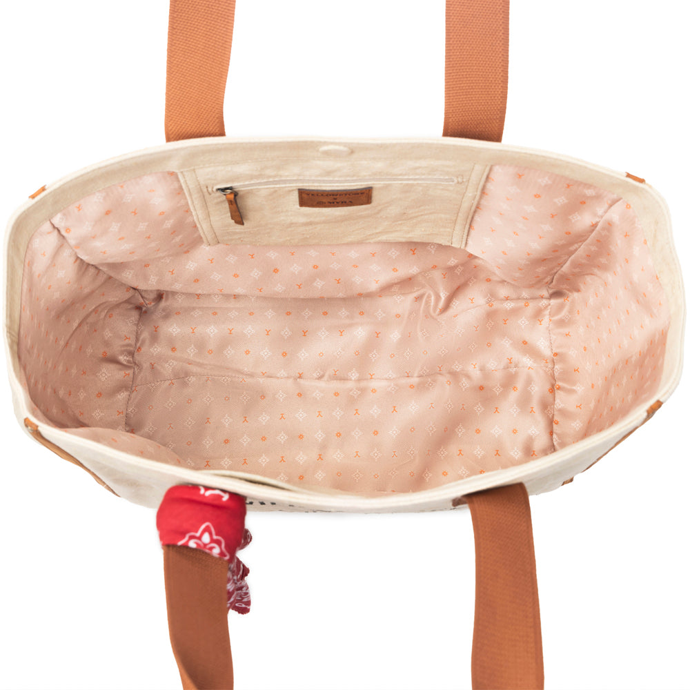 Yellowstone Ivory Creek Weekender Bag with Scarf - Myra USA