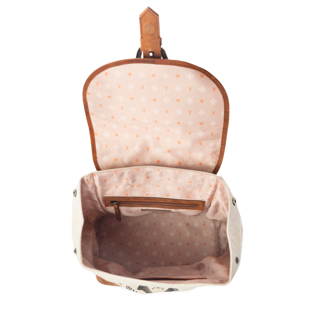 Yellowstone Paradise Valley Backpack in Ivory - Myra USA
