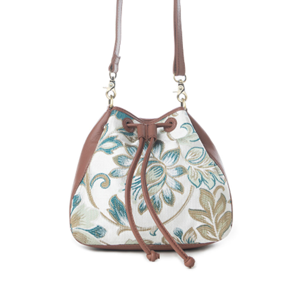 Myra Old Soul Bucket Bag in Alpine White - Myra USA