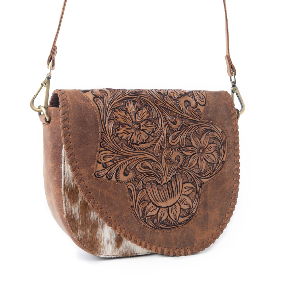 Myra Bronco Ridge Handtooled Bag in Canyon Tan - Myra USA