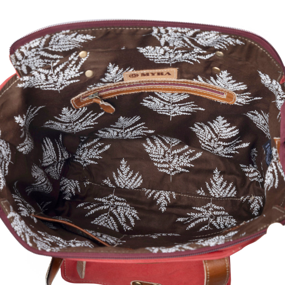 Myra Desert Trail Tote Bag in Canyon Coral - Myra USA