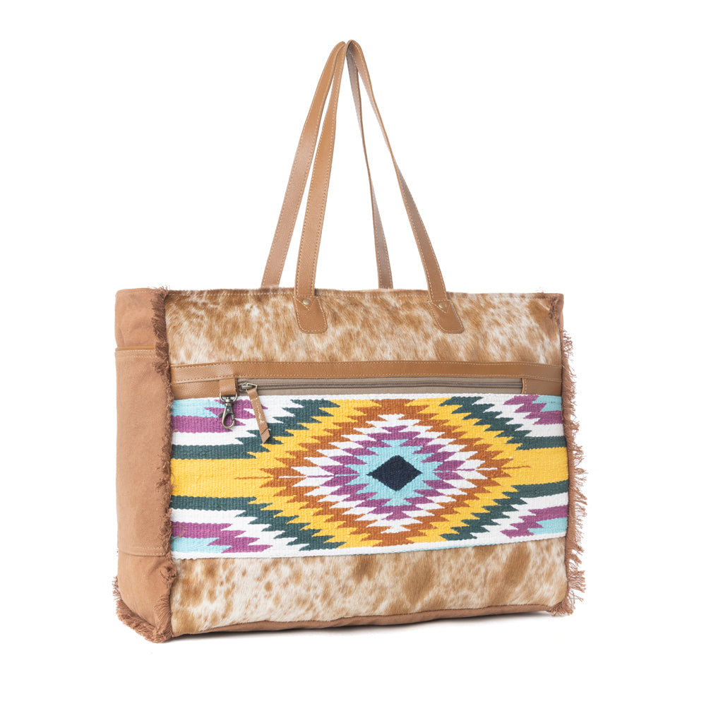 Myra Plains Diamond Weekender Bag in Serape Sable - Myra USA