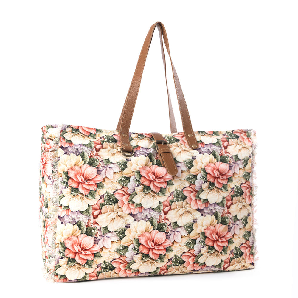 Myra Meadow Crest Weekender Bag in Floral Multi - Myra USA