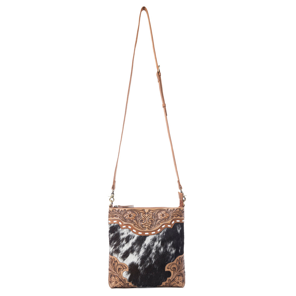 Myra Yellowstone Wind River Handtooled Bag in Midnight Sable - Myra USA