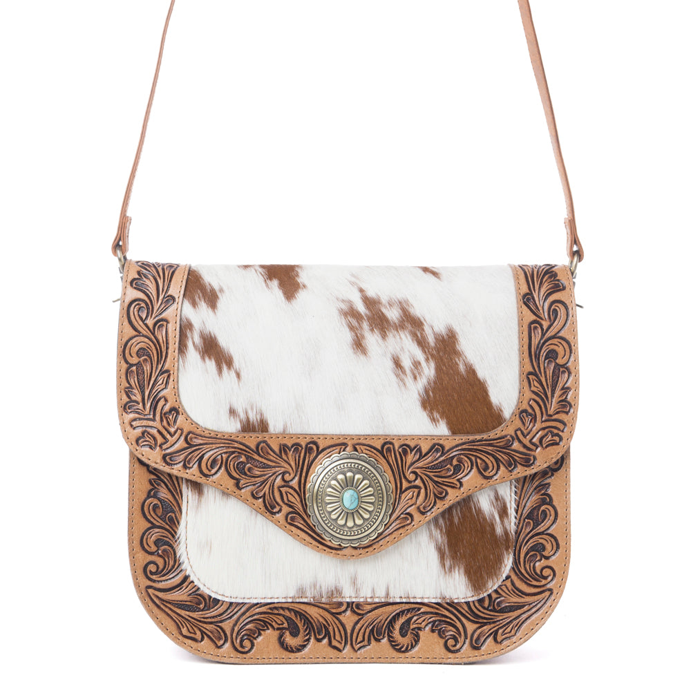 Myra Yellowstone Frontier Ridge Handtooled Bag in Oat Mocha - Myra USA
