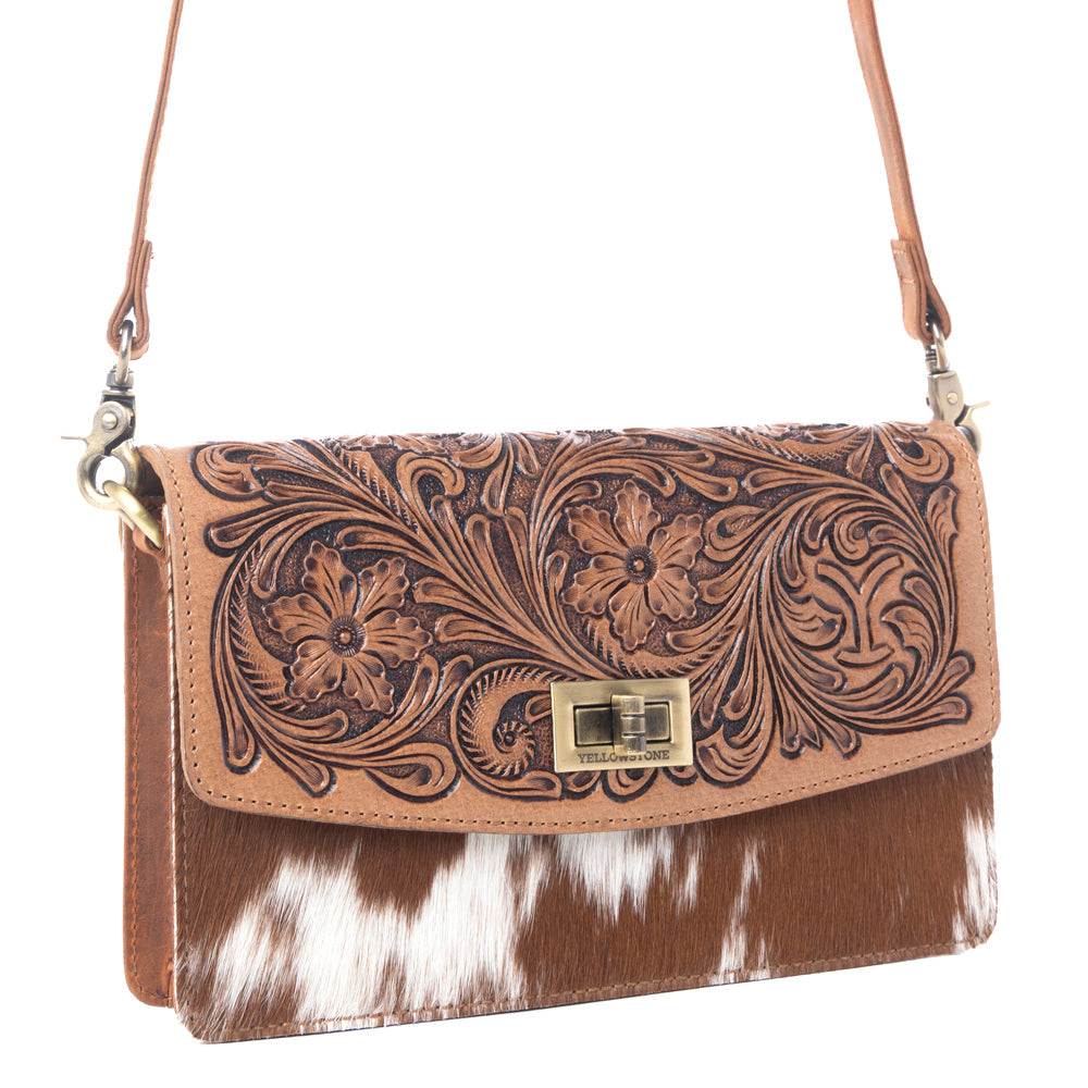 Myra Yellowstone Russet Valley Handtooled Bag in Warm Chestnut - Myra USA