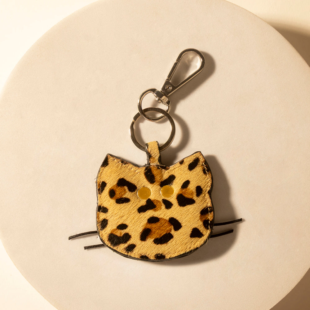 Myra Calico Ridge Cat Keychain in Desert Hide Mix - Myra USA
