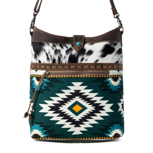 Wovenstone Western shoulder Bag for Women in green with Aztec detail - Myra USA
