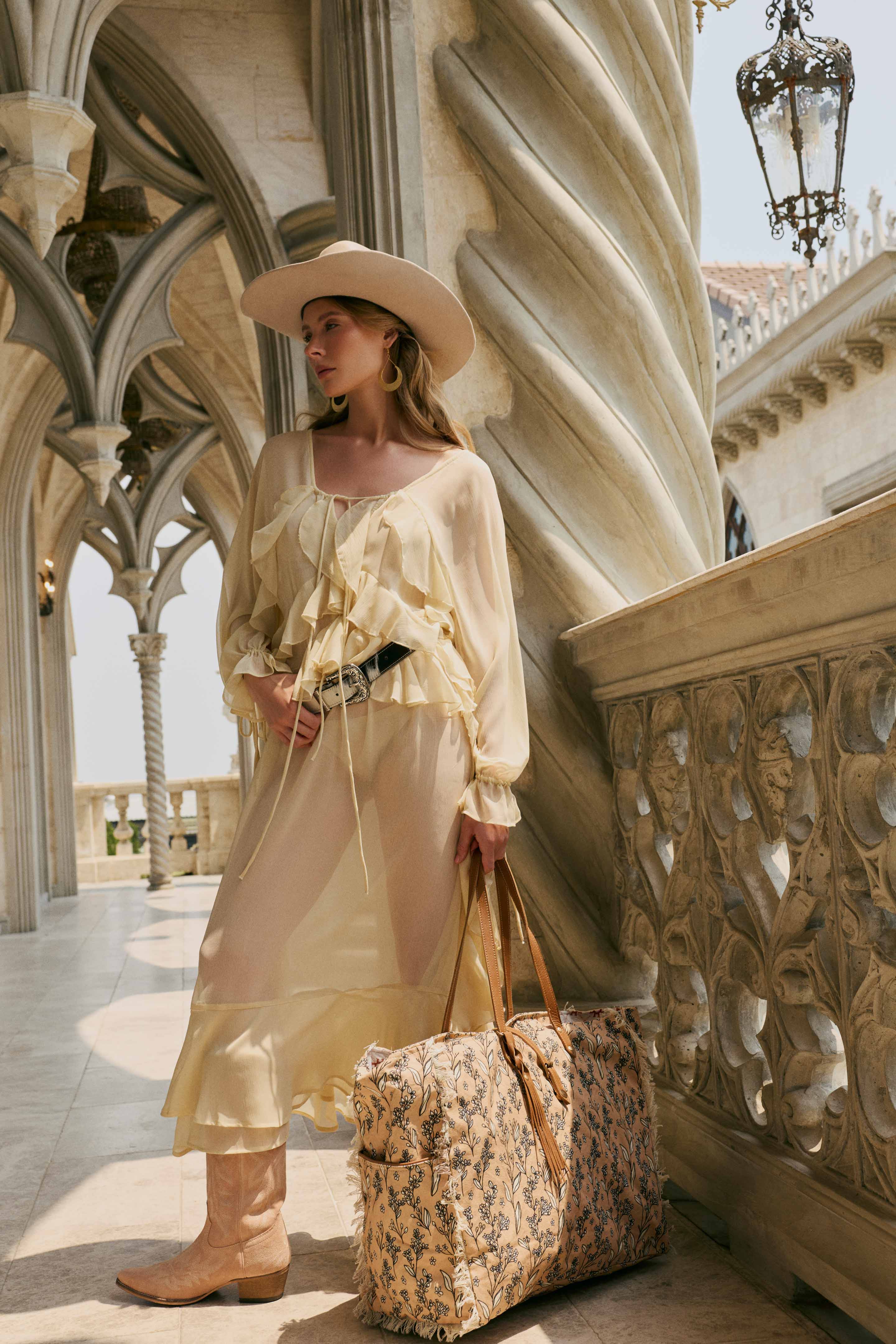 Myra Brookside Cotton & Leather Weekender Bag in Warm Tan - Myra USA