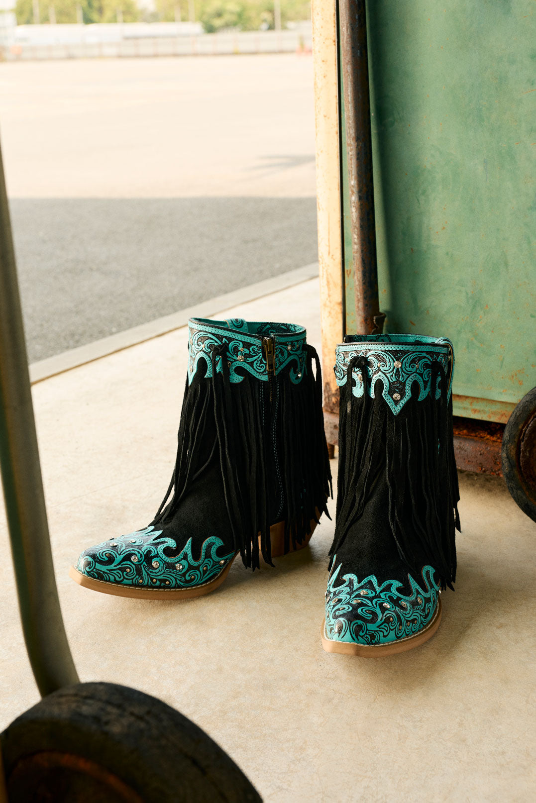 Myra Nashville Nights Boots for Women in Twilight, Handtooled Genuine Leather with Swarovski Stones - Myra USA