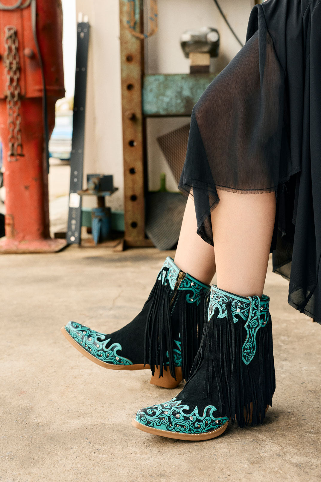 Myra Nashville Nights Boots for Women in Twilight, Handtooled Genuine Leather with Swarovski Stones - Myra USA