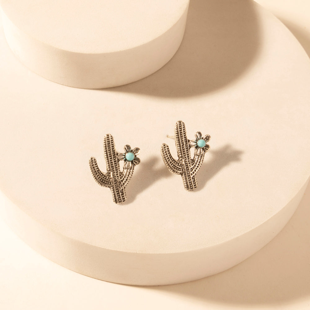 Sonoran Stud Set in with turquoise detail in premium style - Myra USA