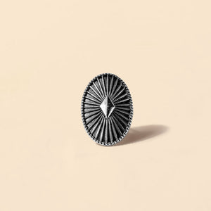 Myra Wagonwheel Ring in Ash Gray - Myra USA