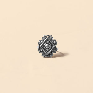 Myra Bridlework Ring in Smoke Gray - Myra USA