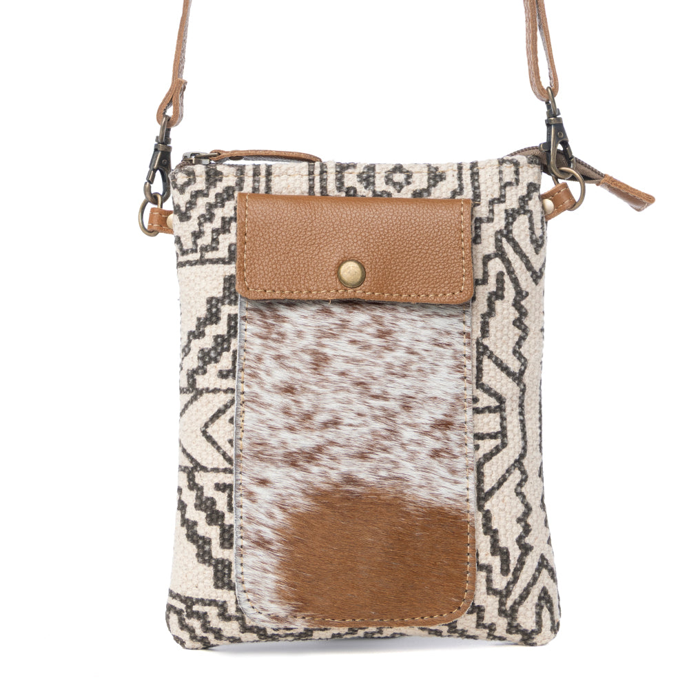 Vuierra Rivet Small & Crossbody Bag - Myra USA