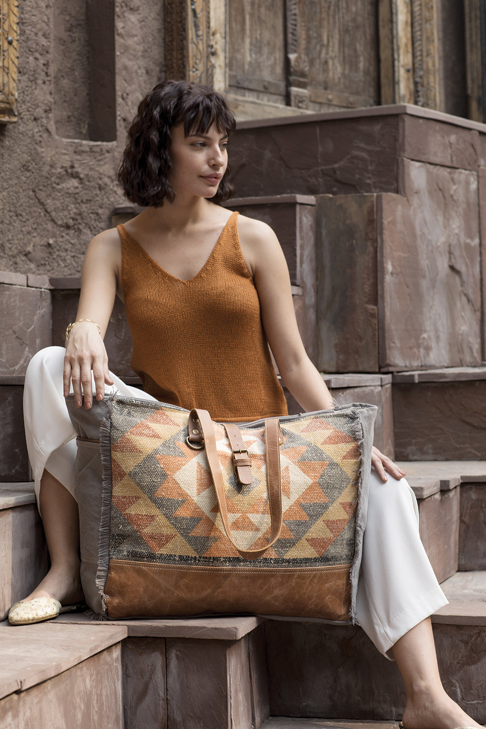 Cosmopolitan Weekender Bag - MyraUSA