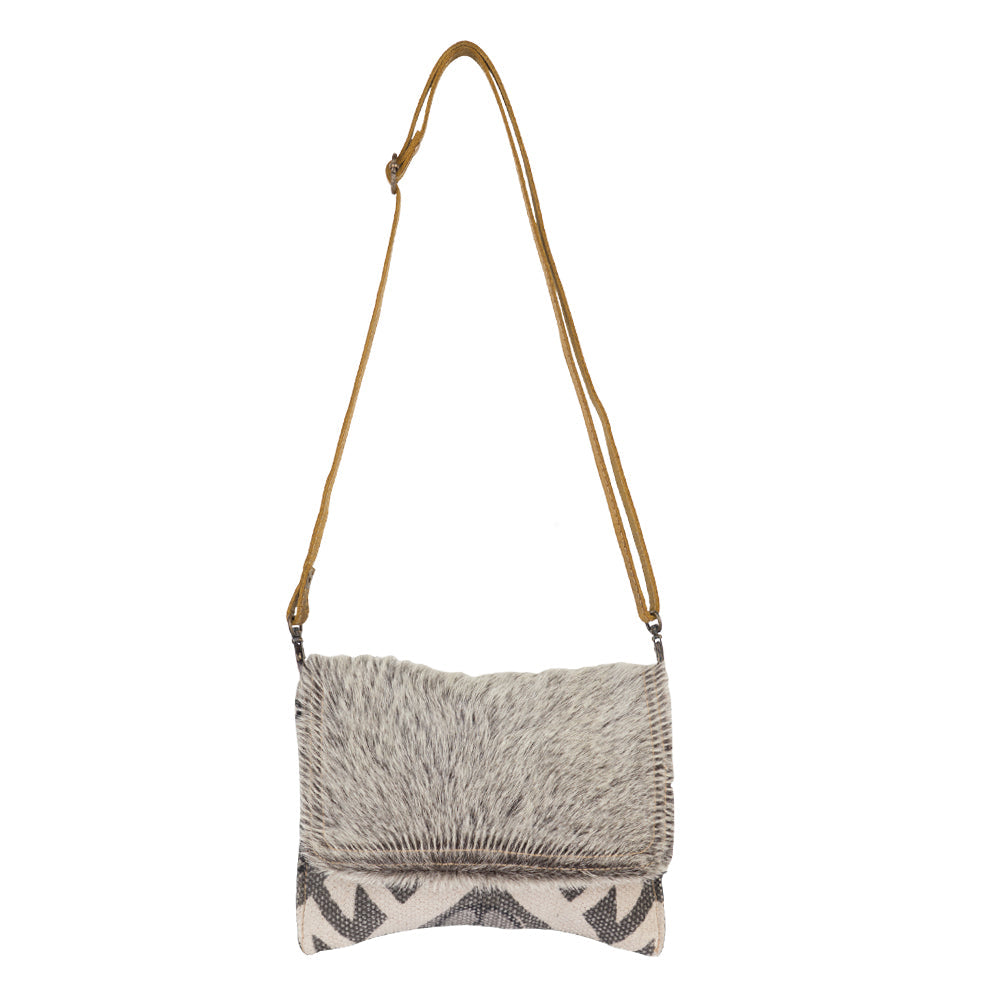 Little Heroine Small & Crossbody Bag - Myra USA